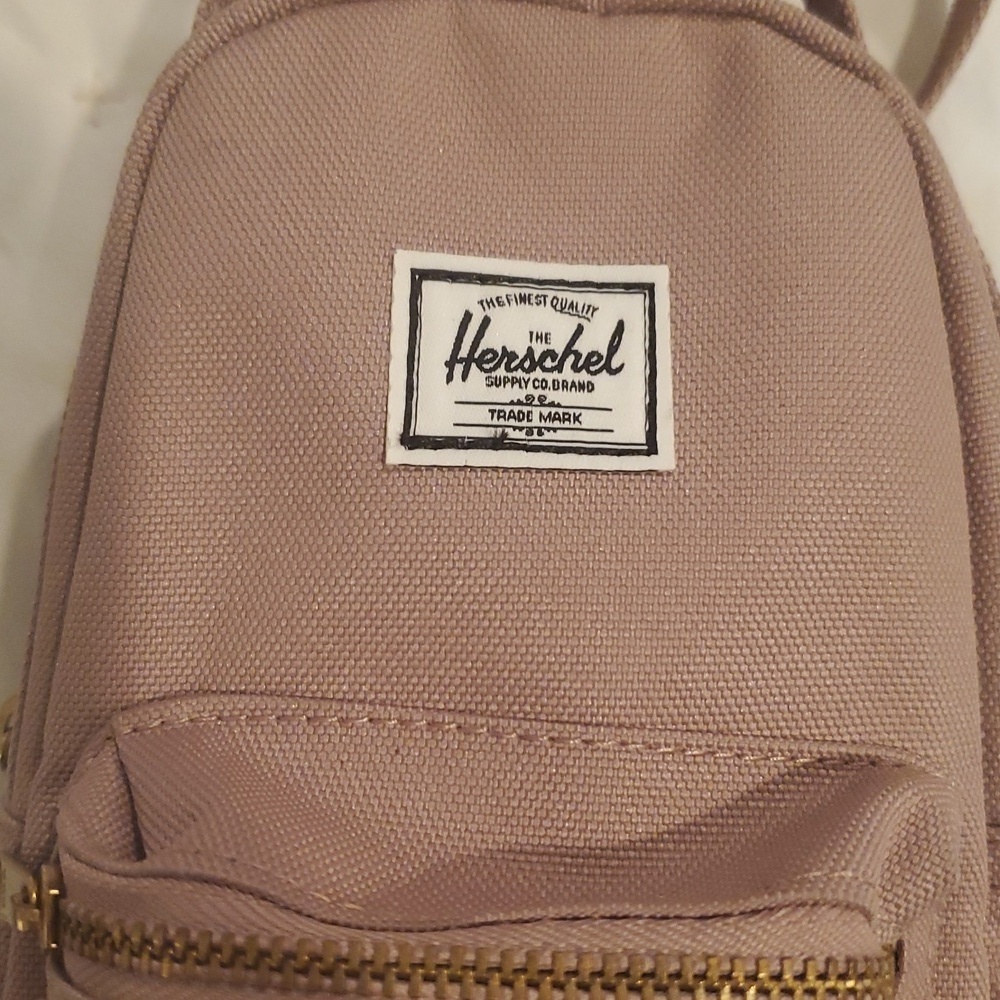 NWOT Herschel mini back pack (37) - Picture 2 of 5